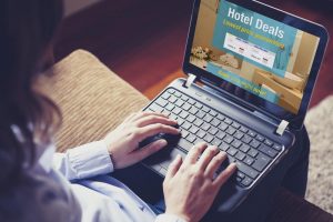 booking hotel online