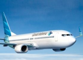 terbang dengn garuda