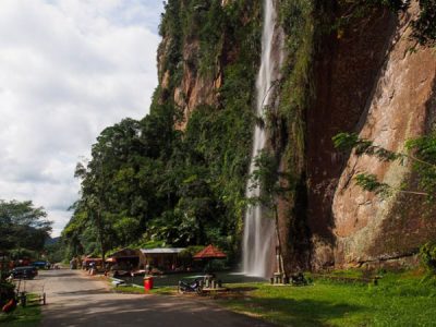 Air terjun di Lembah Harau Air terjun di Lembah Harau